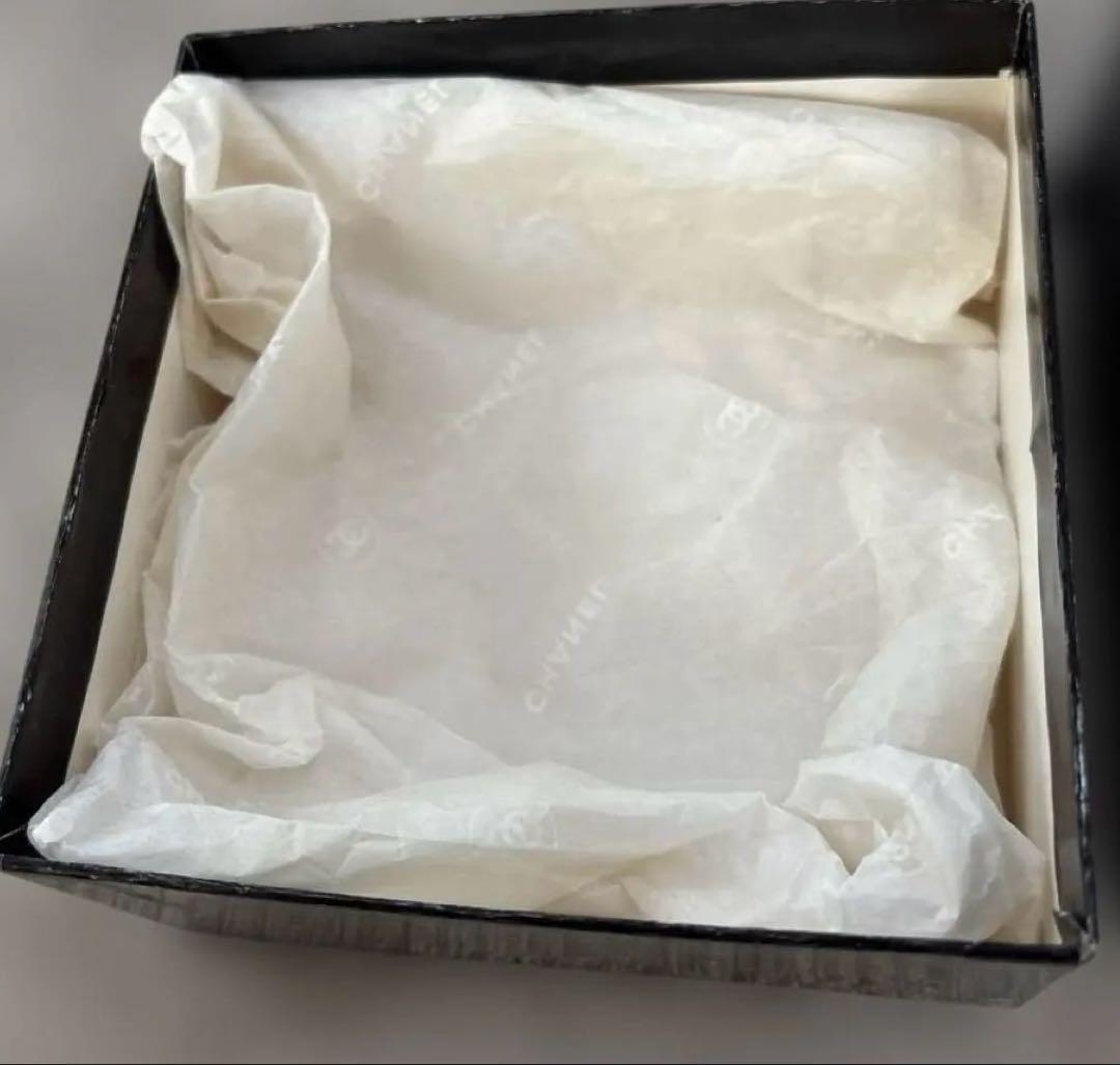 【稀少】【ヴィンテージ】CHANELカメリア ブローチ シャネルプレート付き