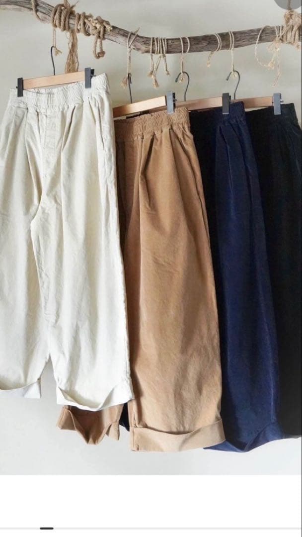 album di famigliaアルバムディファミリアvelvet パンツ