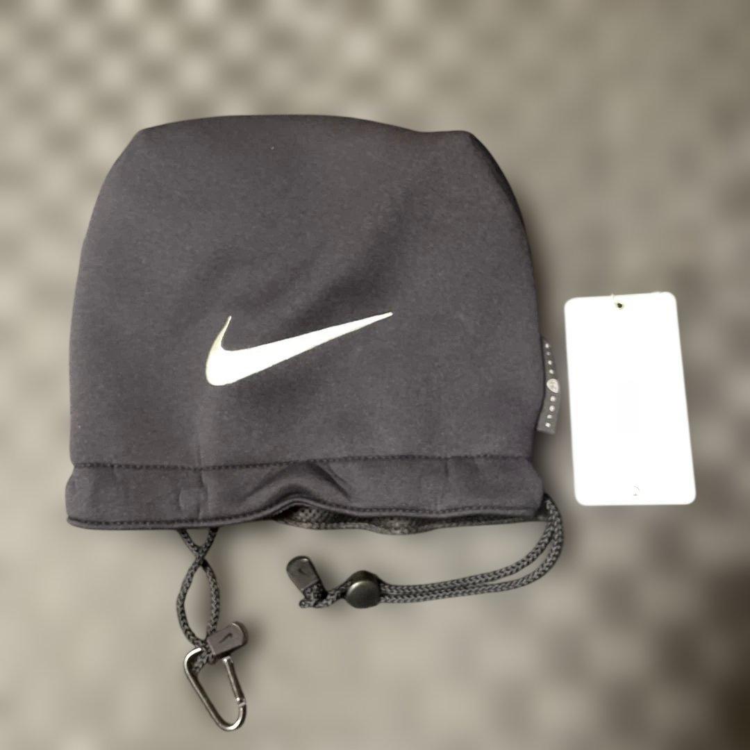 ナイキ　キャディバッグ　ボストンバッグ　新品アイアンカバー　新品ネームタグ付き