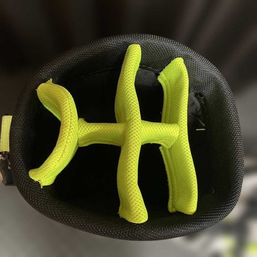 ナイキ　キャディバッグ　ボストンバッグ　新品アイアンカバー　新品ネームタグ付き