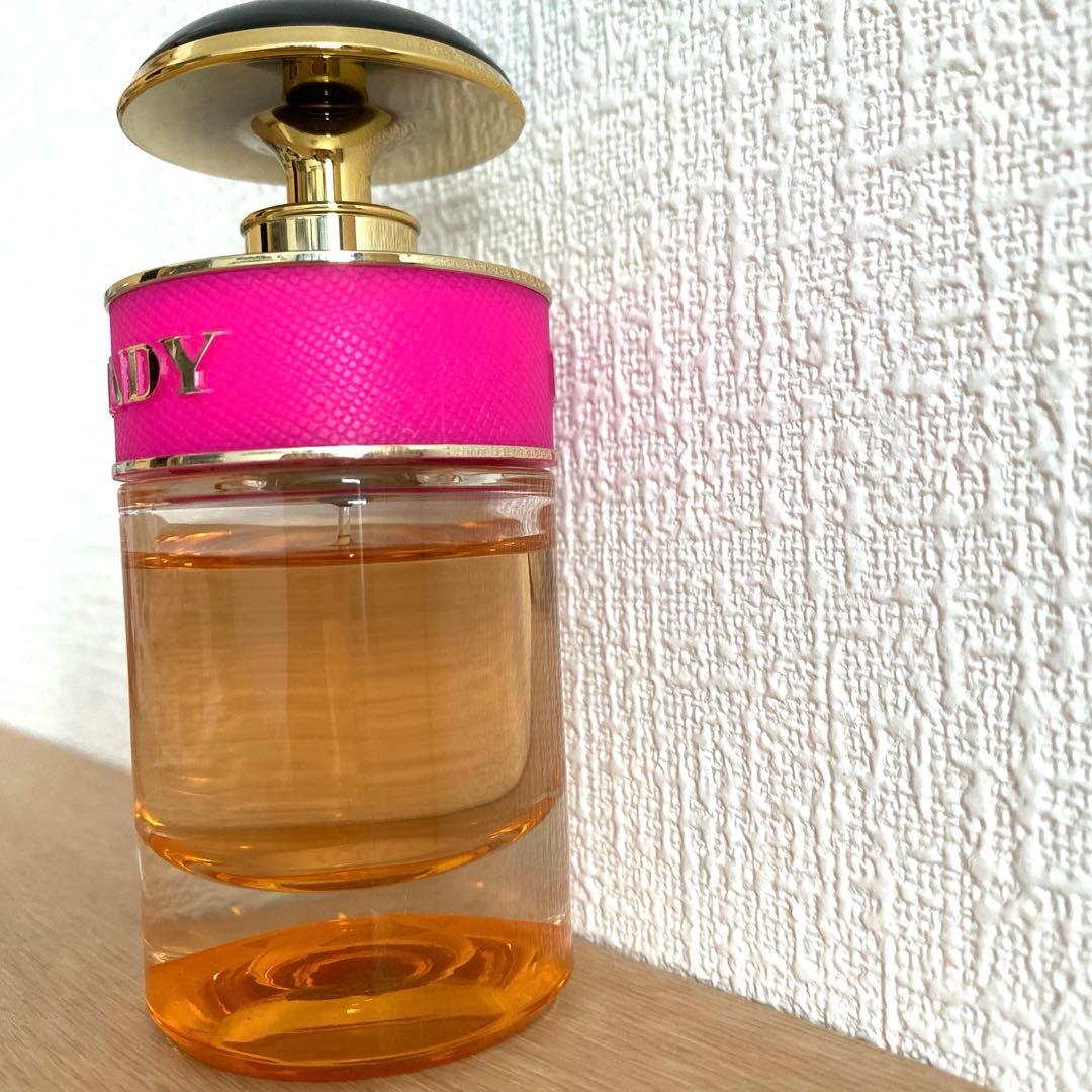 PRADA CANDY プラダ　キャンディ　オーデパルファム　30mL 香水