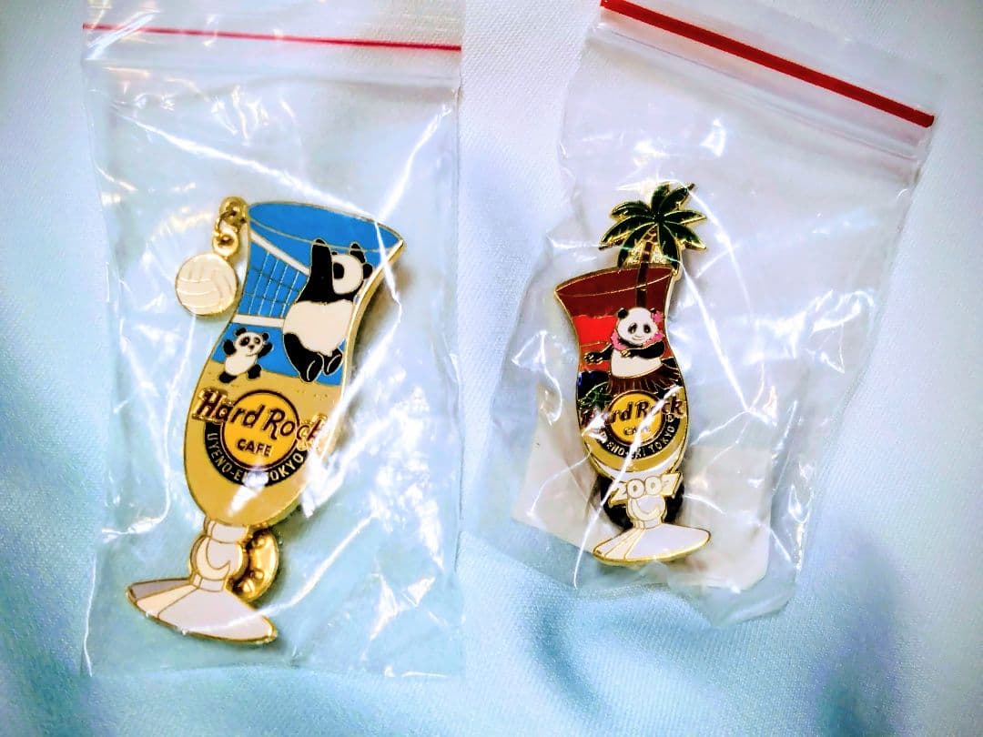 上野パンダピンとポーチセット シャオシャオ・レイレイを忘れぬCollection