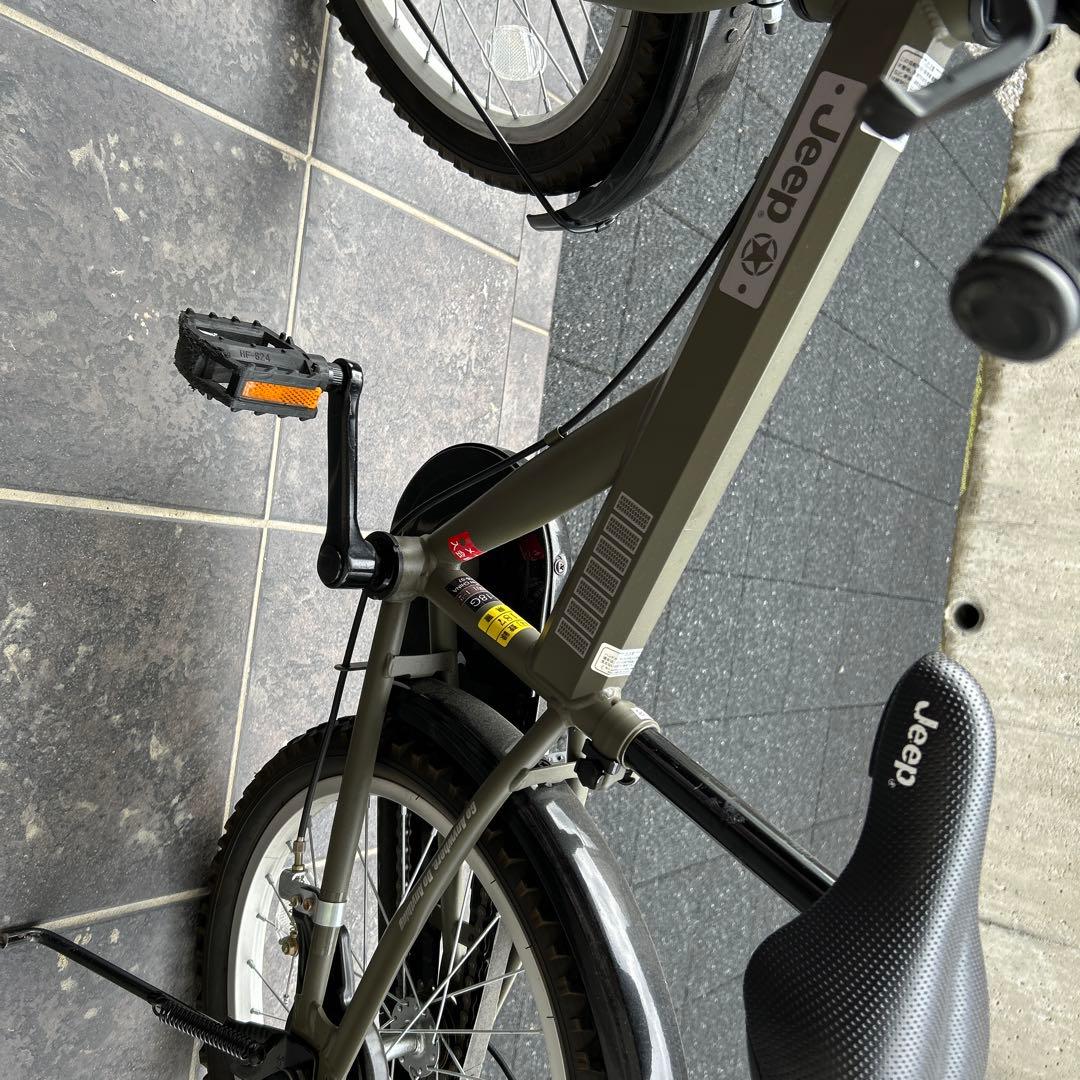 Jeep 子供用自転車 カーキ 前カゴ付き