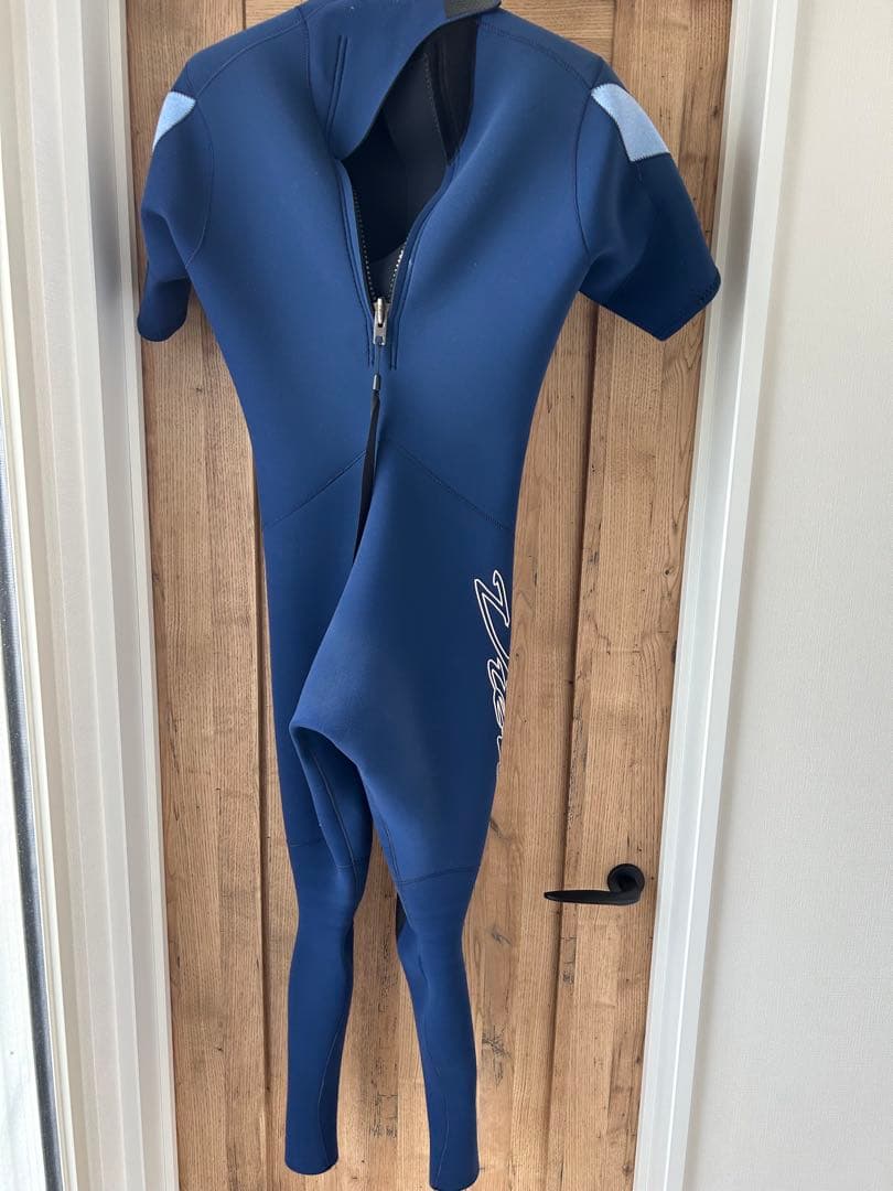 View シーガルウェットスーツ ネイビー