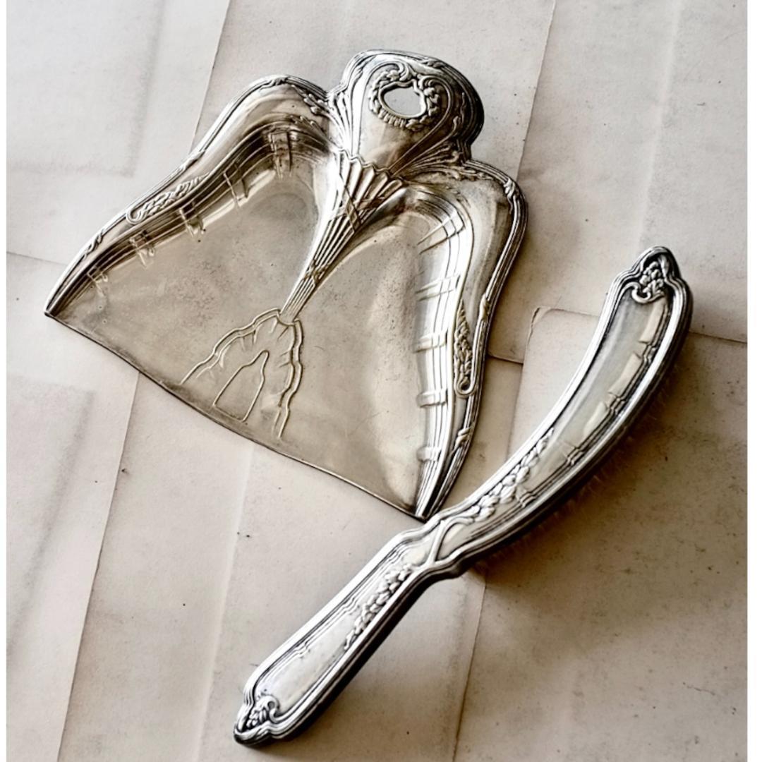 1900s フランス アールデコ 銀の蔦葉とダストパン＆ブラシ アンティーク