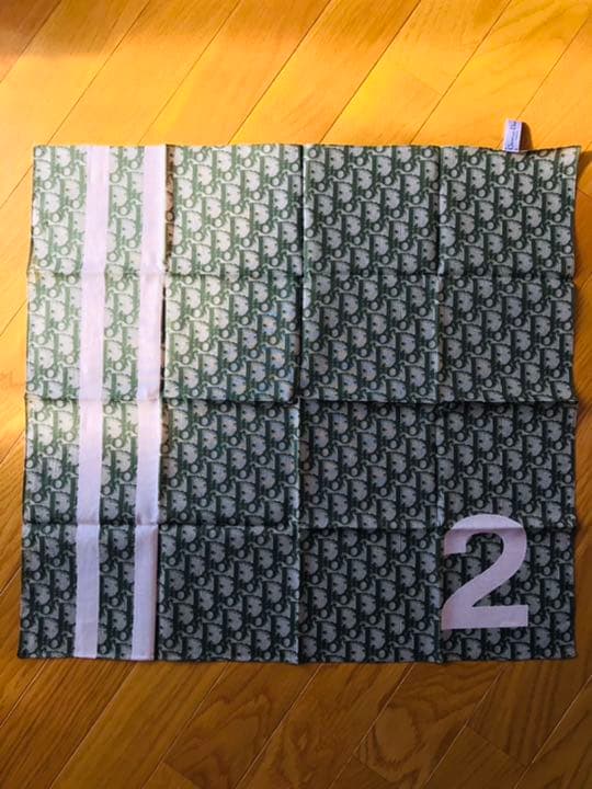 クリスチャンディオールトロッター柄ハンカチーフ