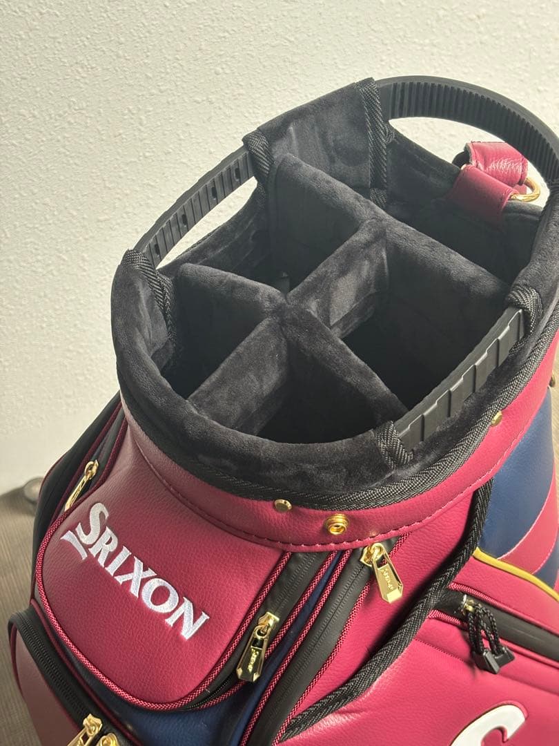 【美品】スリクソン キャディバッグ 松山英樹モデル