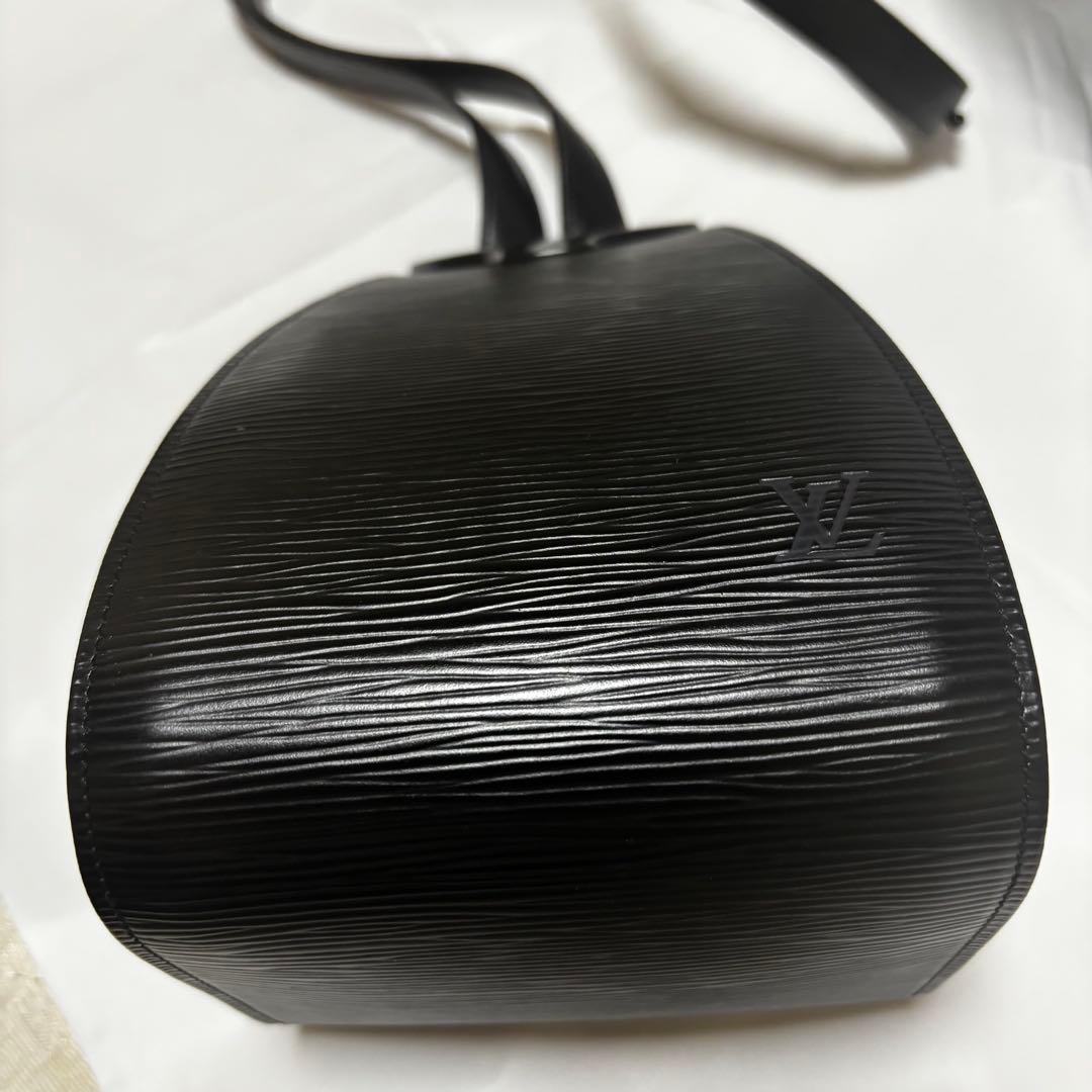LOUIS VUITTON ルイヴィトン エピ ミニュイ ブラック M52392
