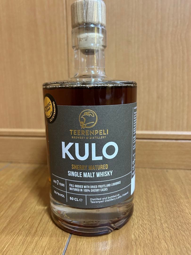 テーレンペリ クロ　シングルモルトウイスキー 500ml