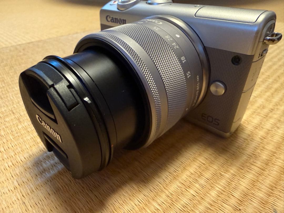 Canon EOS M100 + EF-M 15-45mm + 22mmセット