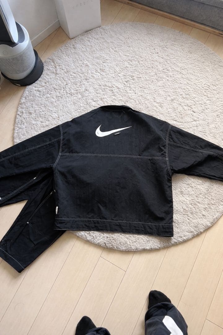 Nike ナイロンジャケット・パンツセット L ブラック　セットアップ