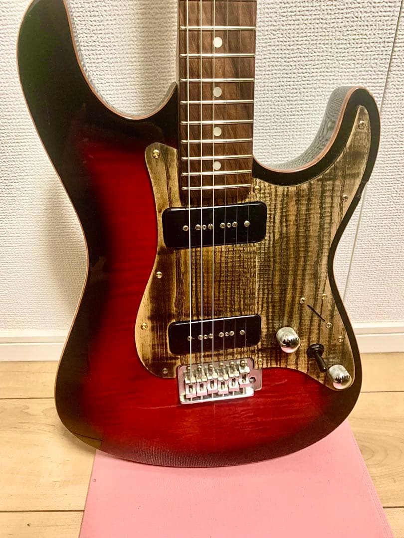 エレキギター コンポーネント　p90