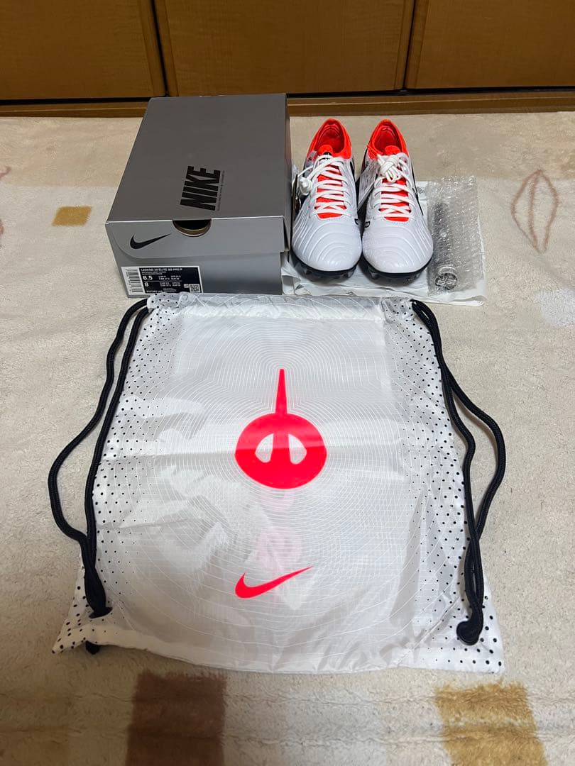 NIKE TIEMPO LEGEND10早い者勝ち！