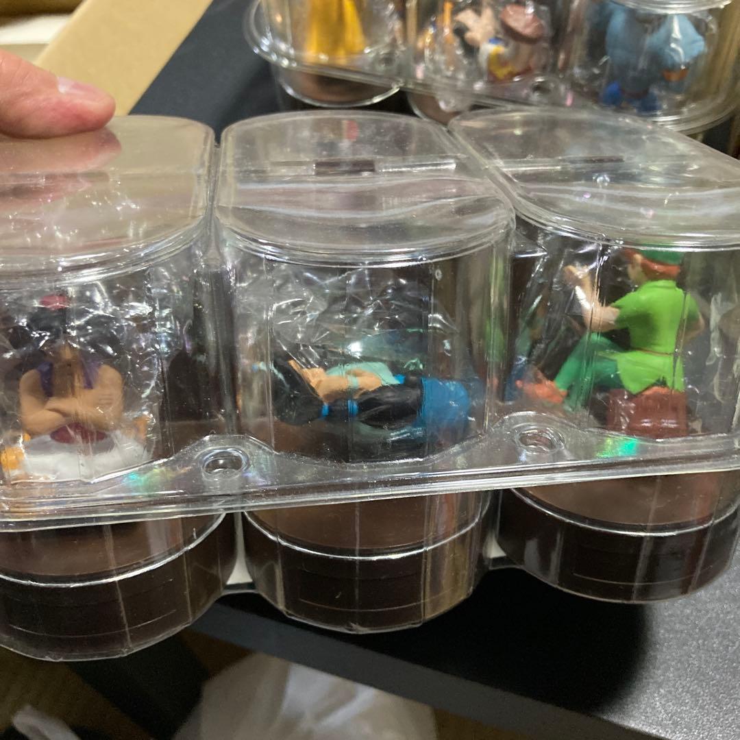 ディズニーランド20周年限定フィギュアとキャラクターズプラン非売品フィギュア