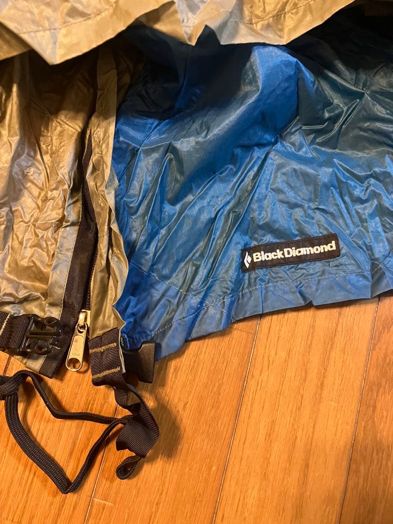 ブラックダイヤモンド メガライト 廃盤　レア　入手困難　ウルトラライト