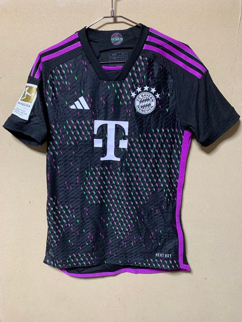 バイエルンミュンヘン23/24 アウェイ ユニフォームM キミッヒ選手
