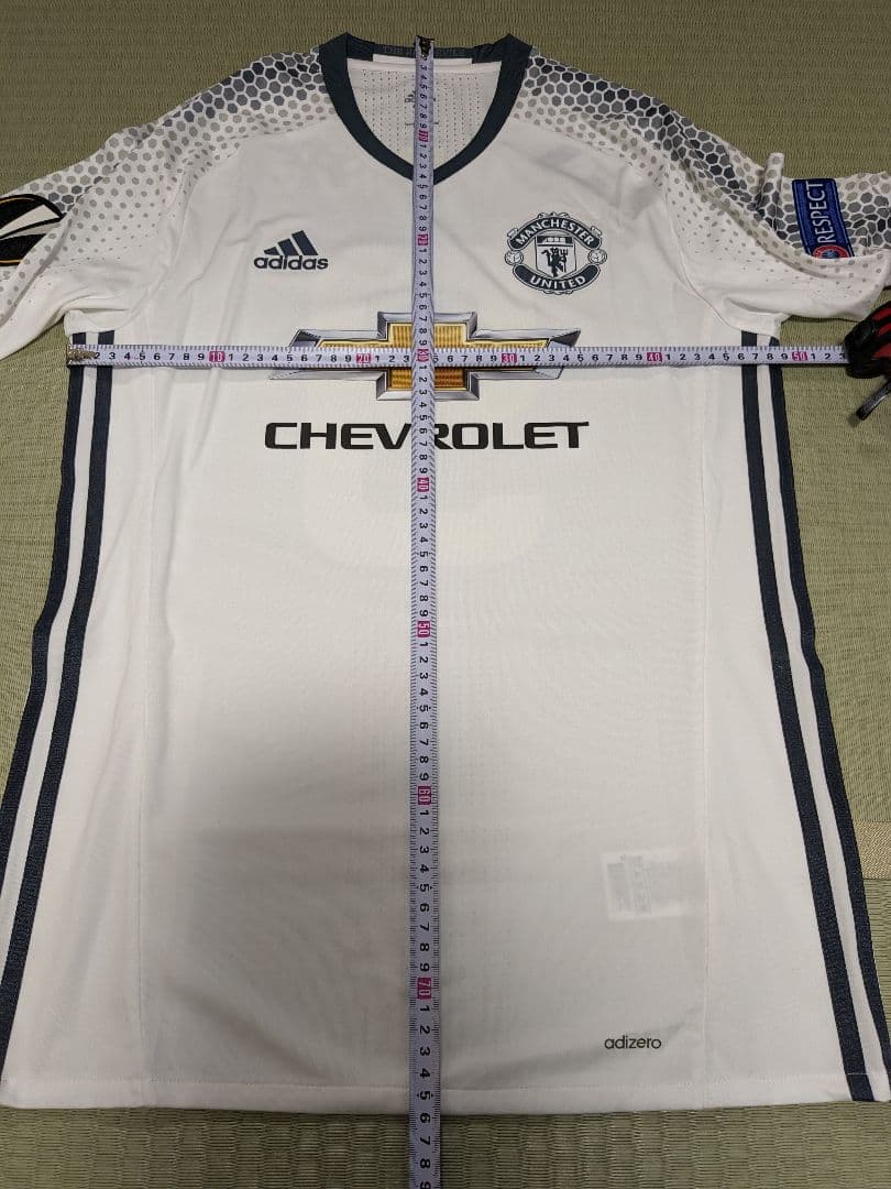 ２０１６シーズン　マンチェスターユナイテッド　イブラヒモビッチ　ユニフォーム