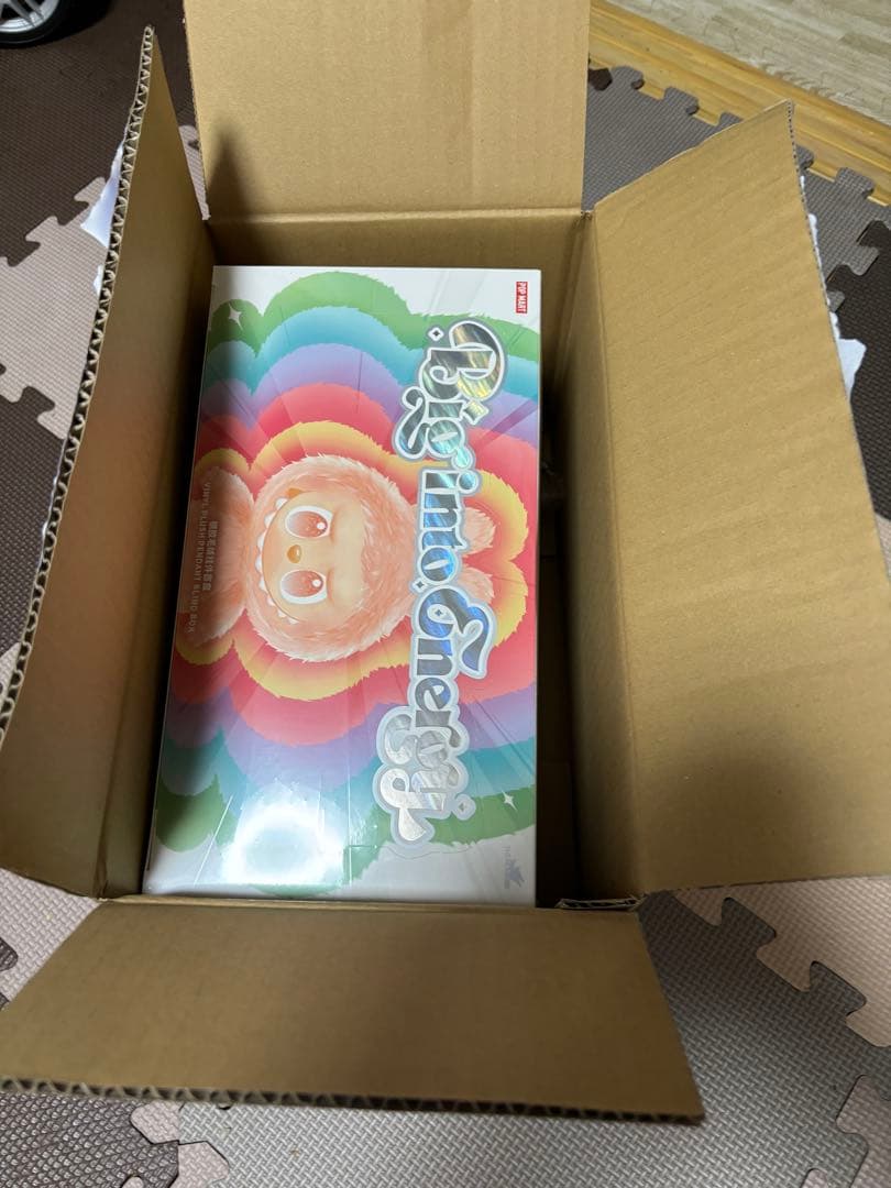 ラブブ　THE MONSTERS Big into Energy シリーズ 3代