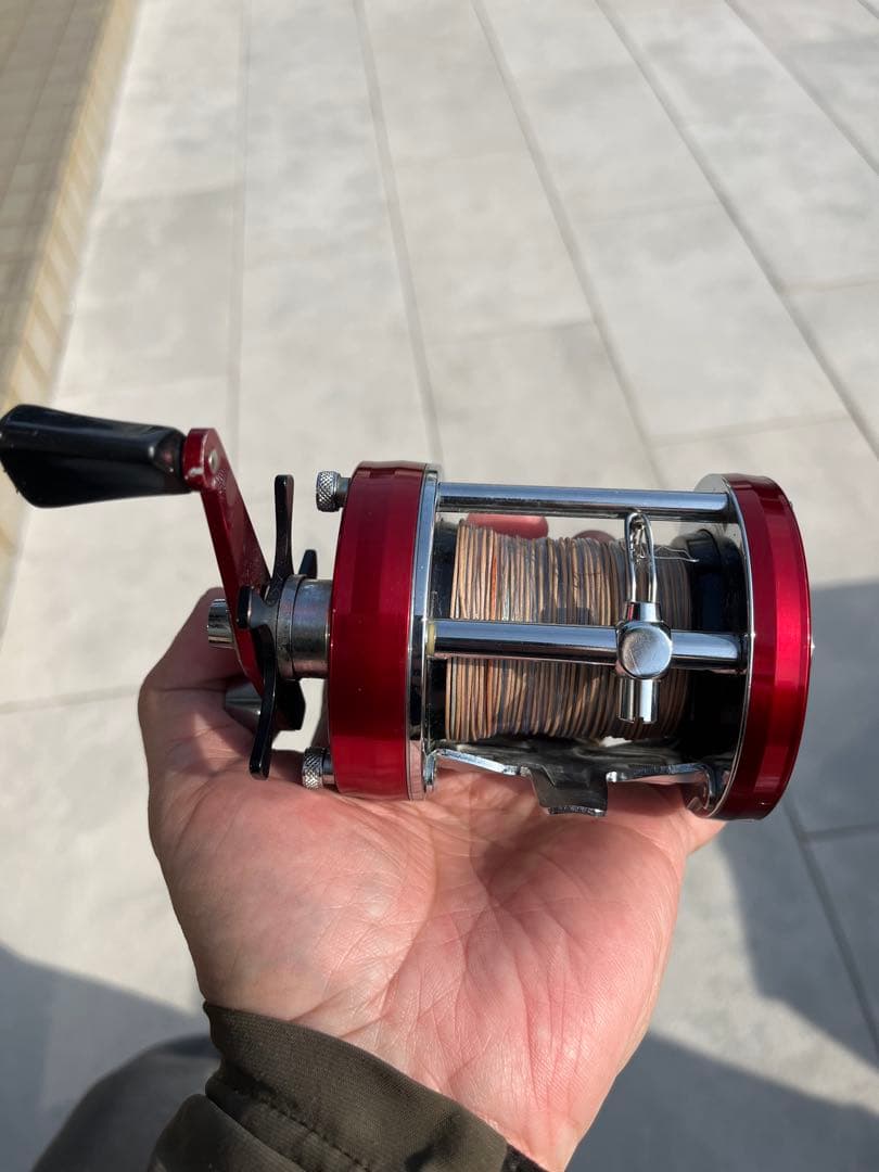 アンバサダー　ambassador 7000 ベイトリール