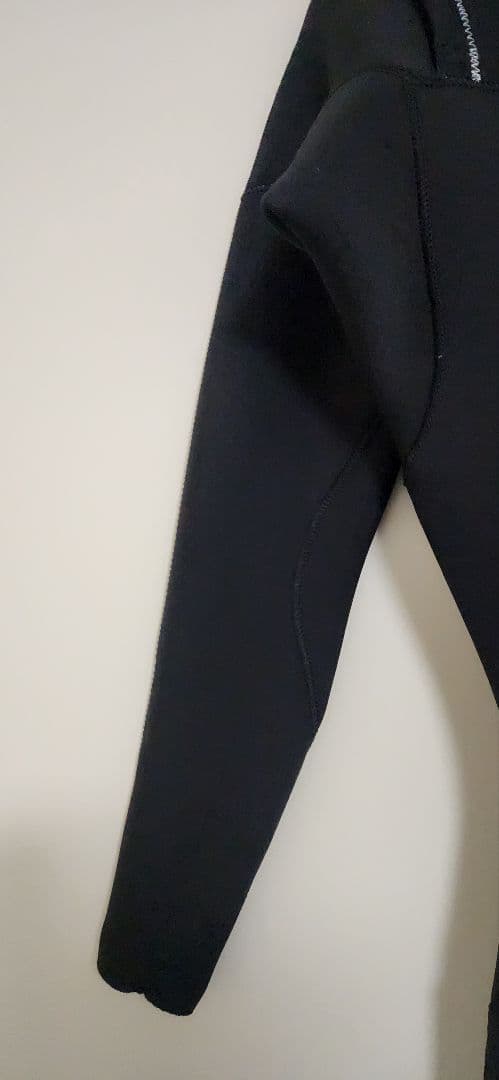 VOLCOM ウェット 5×4×3ミリフルスーツ　LSサイズ ボルコム