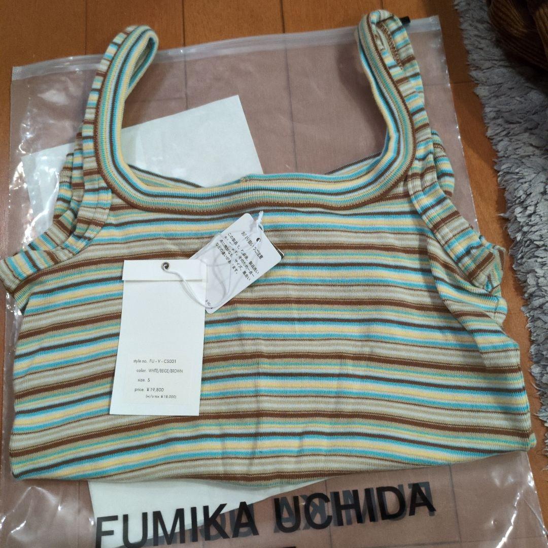 fumika uchidaマルチボーダーキャミソール