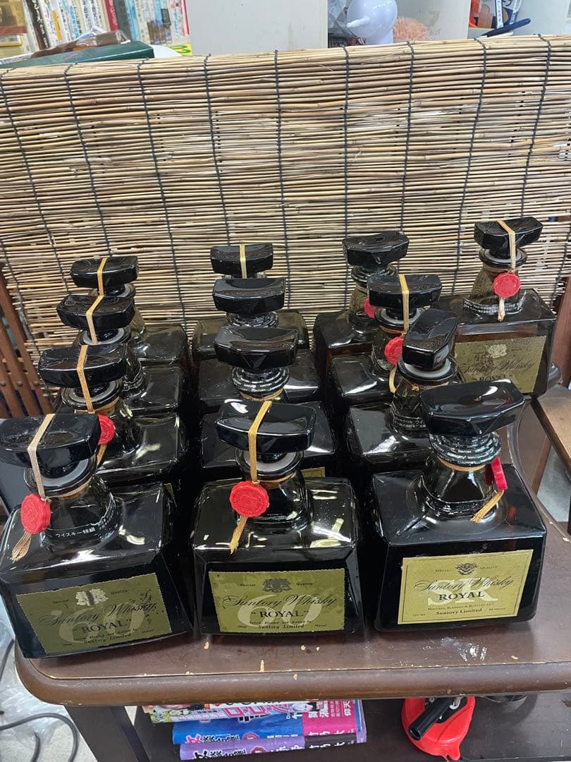 超超珍品貴重　サントリーローヤル　１３本　ヴィンテージ　大値引きします