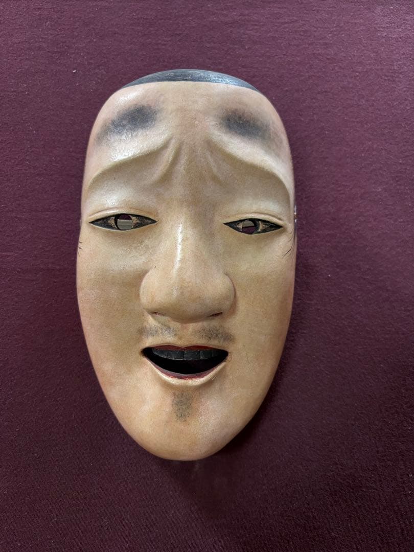 値下げしました❗️【手彫り能面】中将（ちゅうじょう） 檜製・箱付き