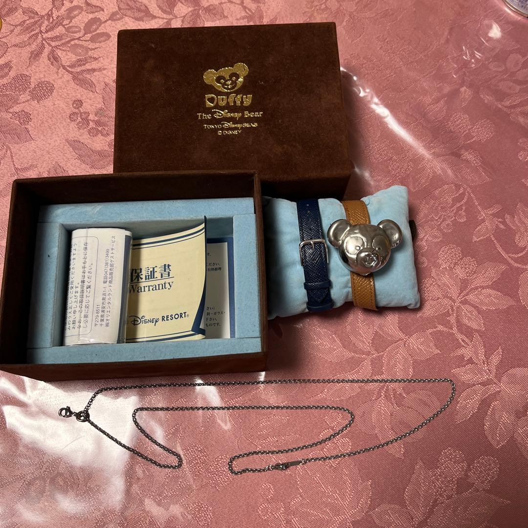 Duffy 顔型腕時計