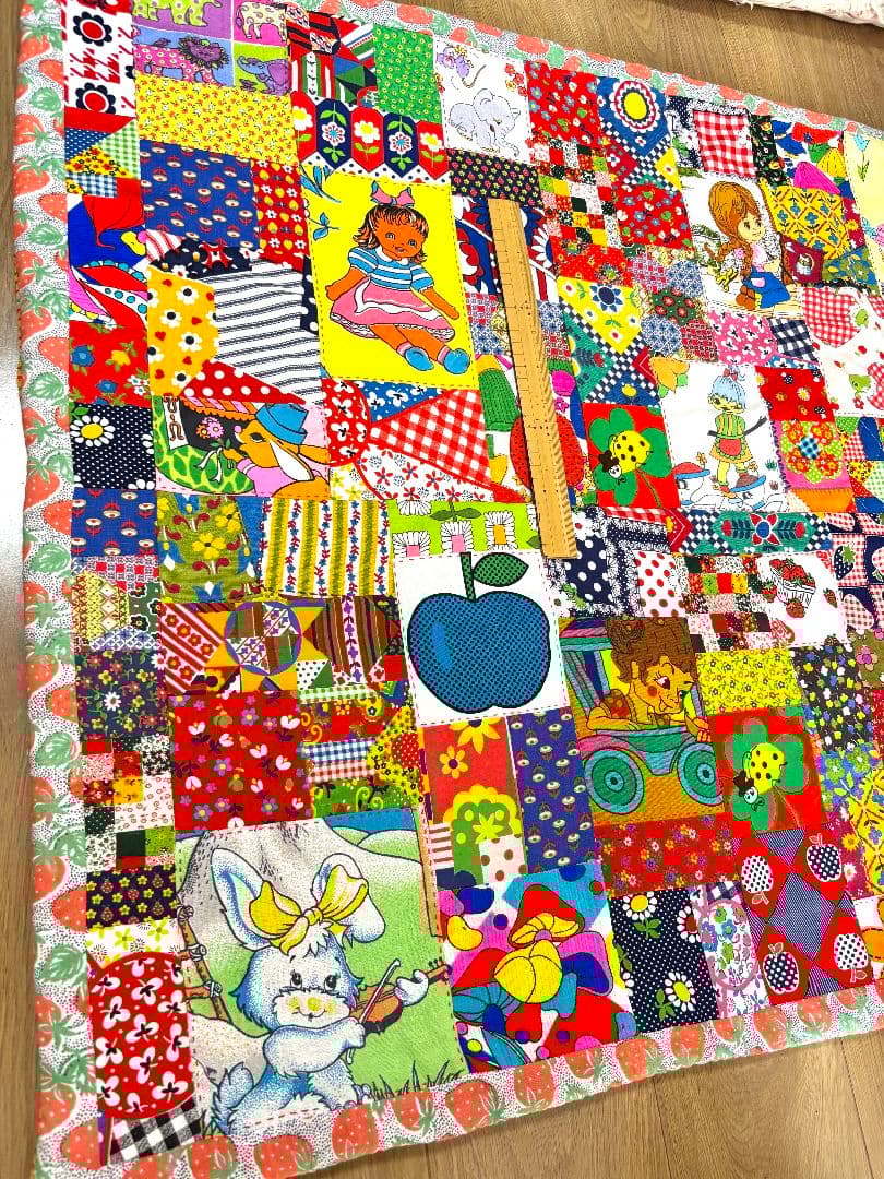 ハンドメイド❇大きめビンテージレトロアニマルパッチワークマットと巾着セット