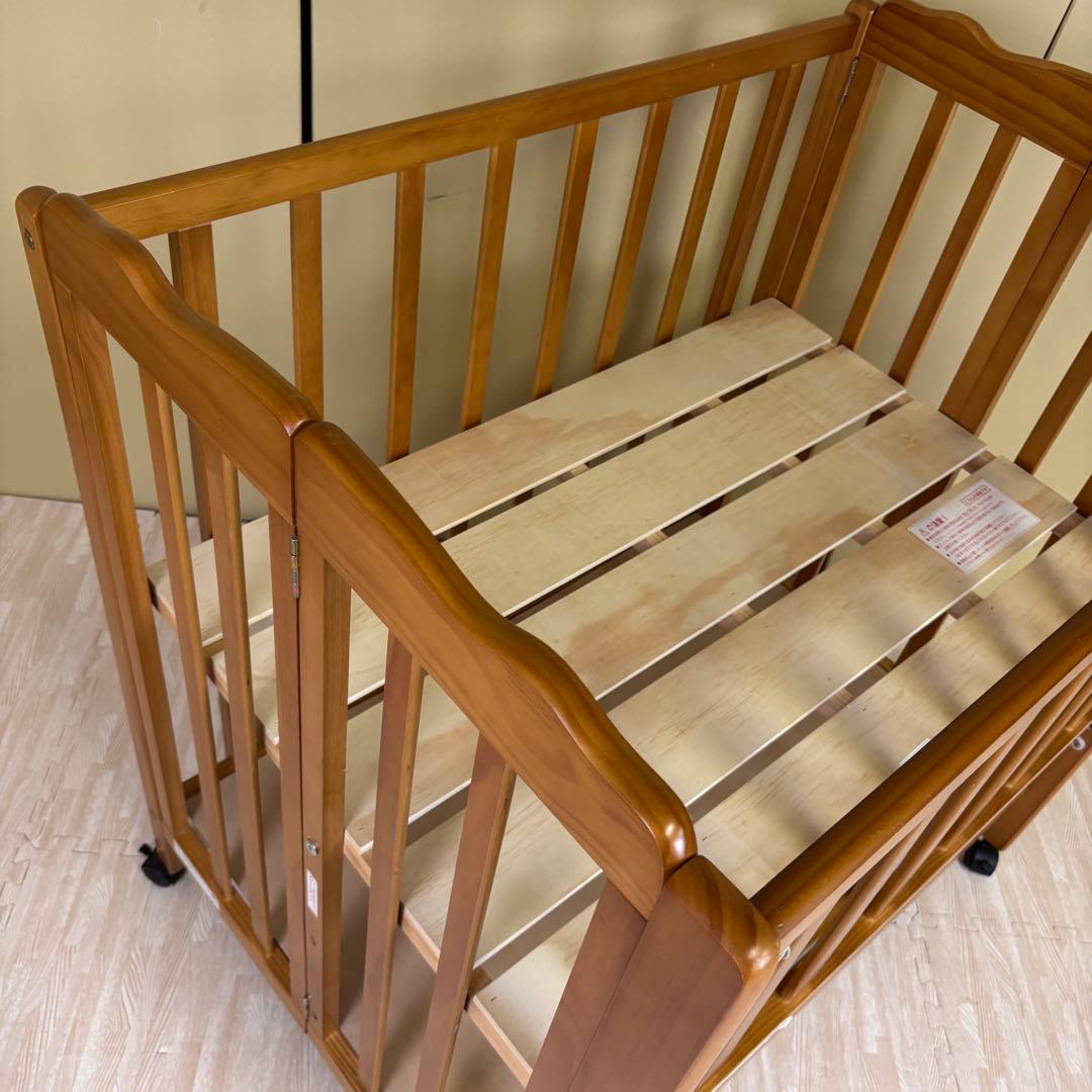 ☆除菌清掃済☆大和屋　パタン　折りたたみミニベビーベッド　すのこ　ライトブラウン