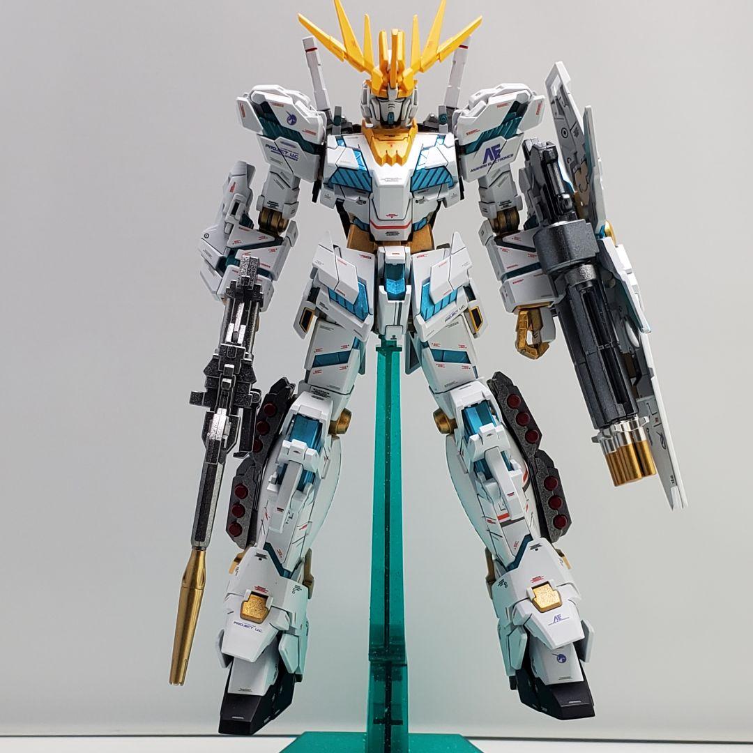 HGUC ユニコーンガンダム 白バンシィゴールドフレーム 塗装 完成品 バンダイ