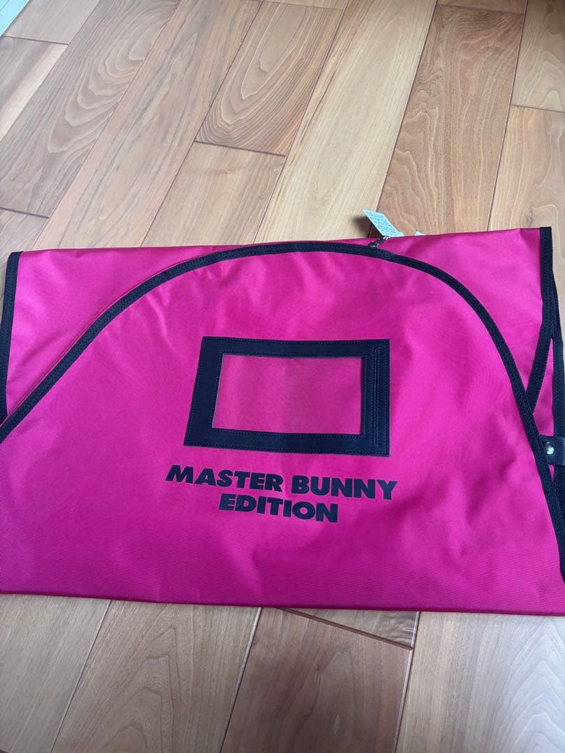 MASTER BUNNY EDITION ゴルフトラベルカバー
