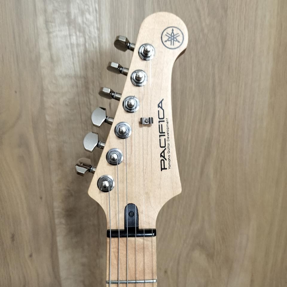 【まる】YAMAHA PACIFICA PAC112VM SOP