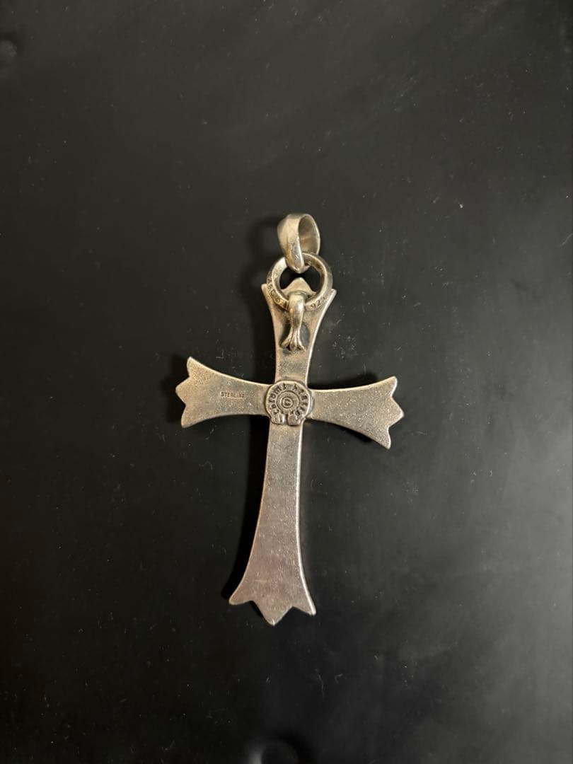 クロムハーツ ラージクロス チャーム