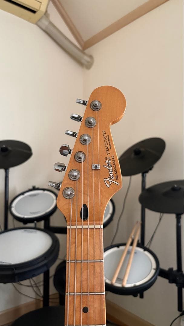 98年製 Fender Mexico Stratocaster (売り切り)
