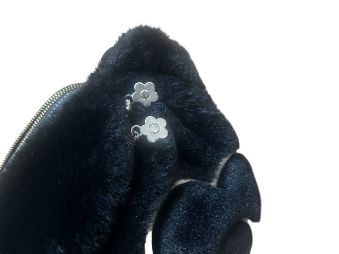 マリークワント　ウエストポーチ　ボディバック　もこもこ　ふわふわ[新品、未使用]