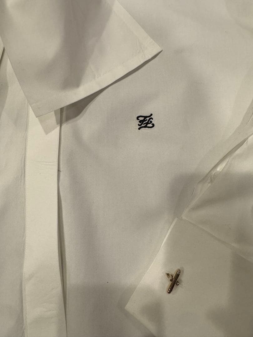 FENDI リボン付きシャツ 訳あり激安