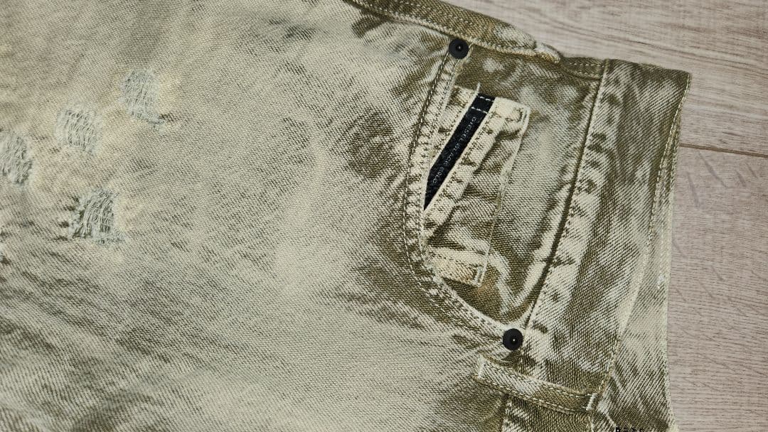 新品diesel black goldジーンズ　デニム28　dbg ディーゼル