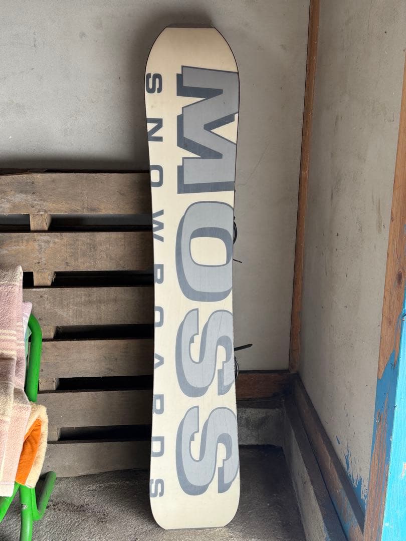 MOSS スノーボード グレー模様