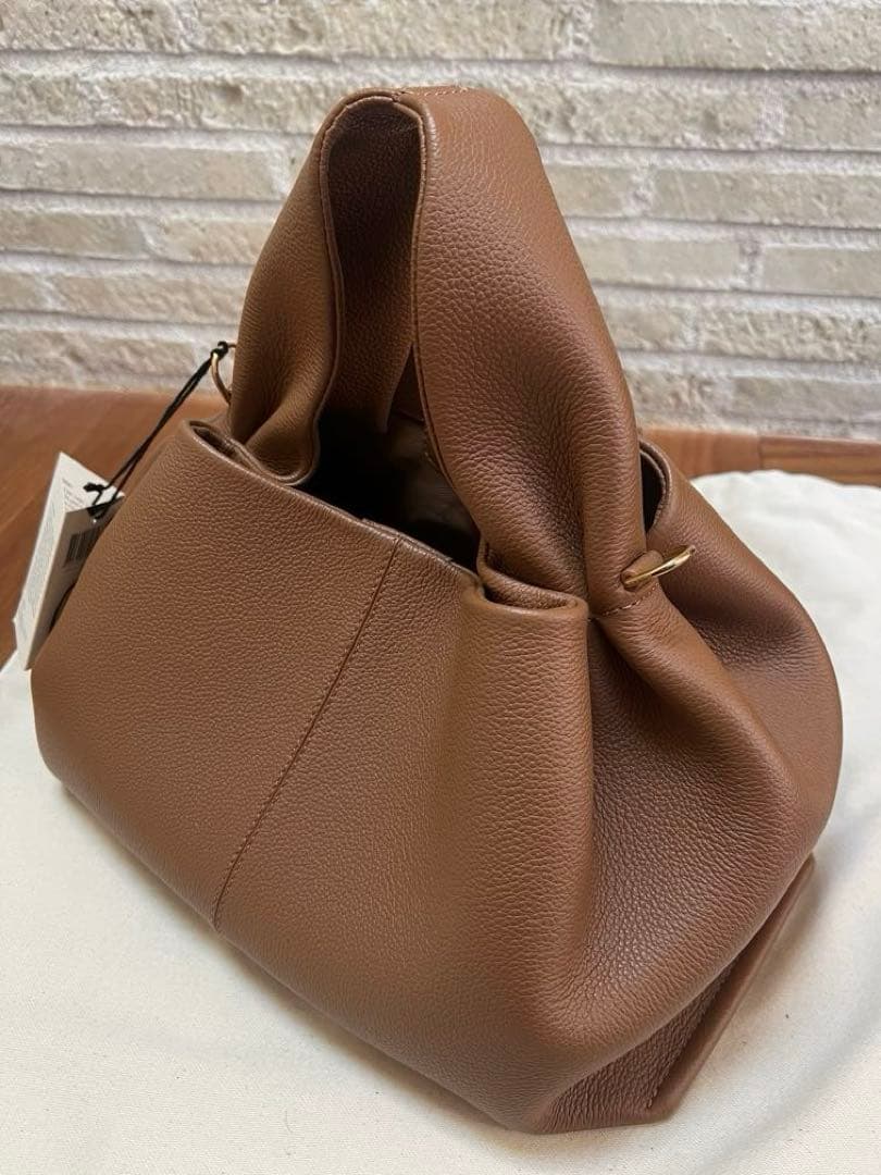 【新品未使用】polene numero 普通サイズ 正規品　ポレーヌ　ヌメロ