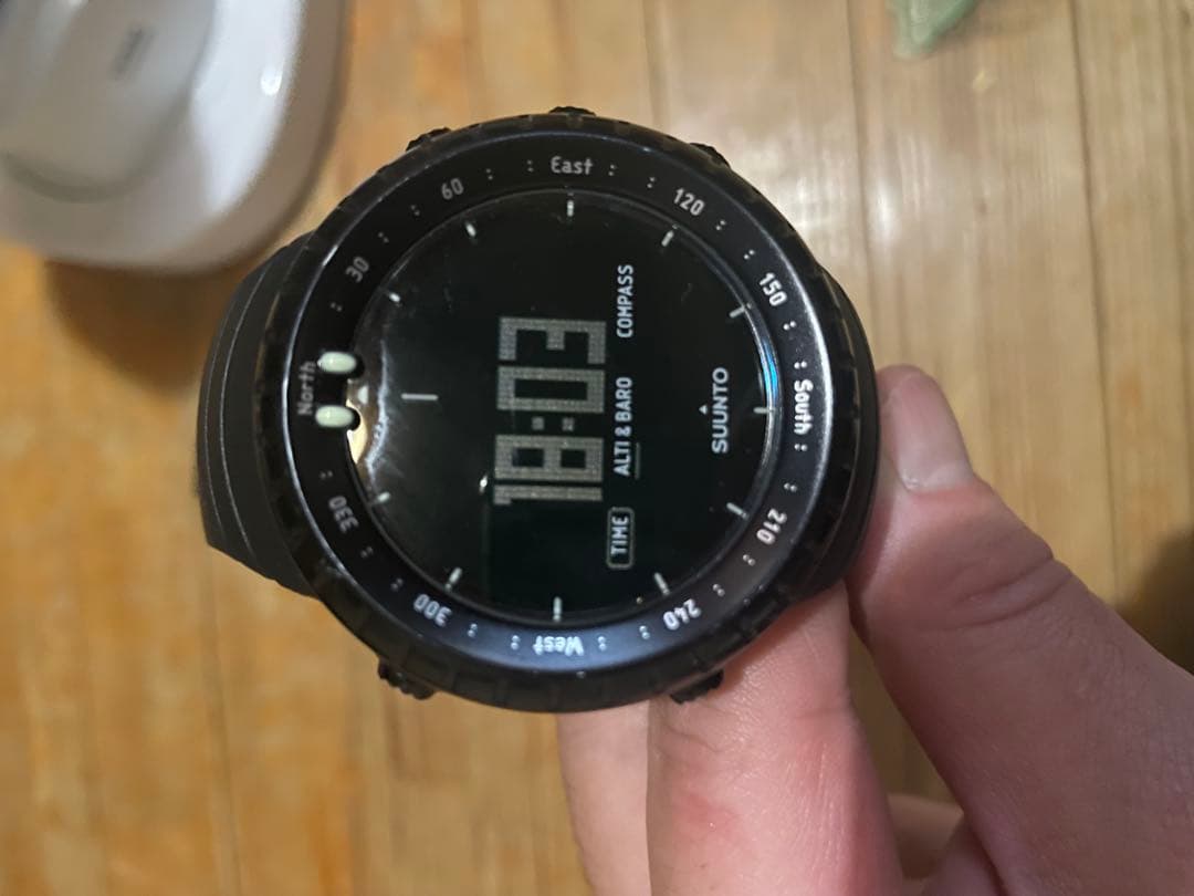 SUUNTO CORE ブラック