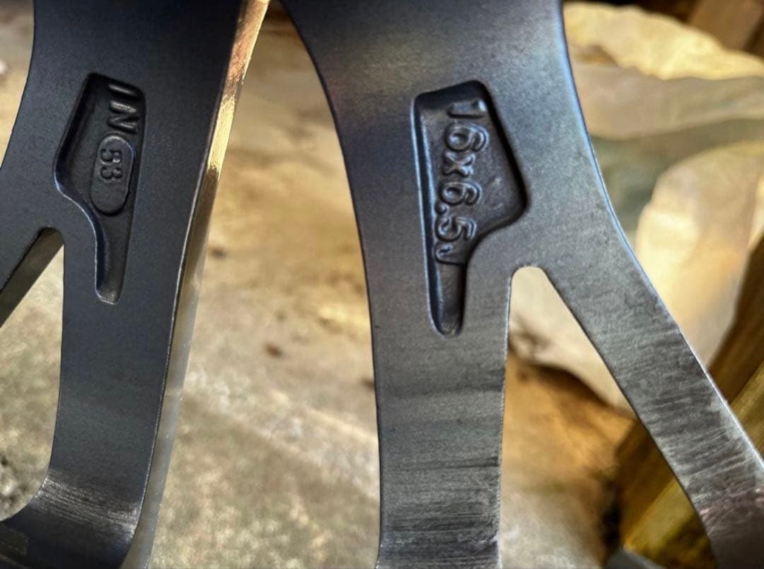 pud スタッドレスタイヤ 4本セット 205/60R16 2022年製