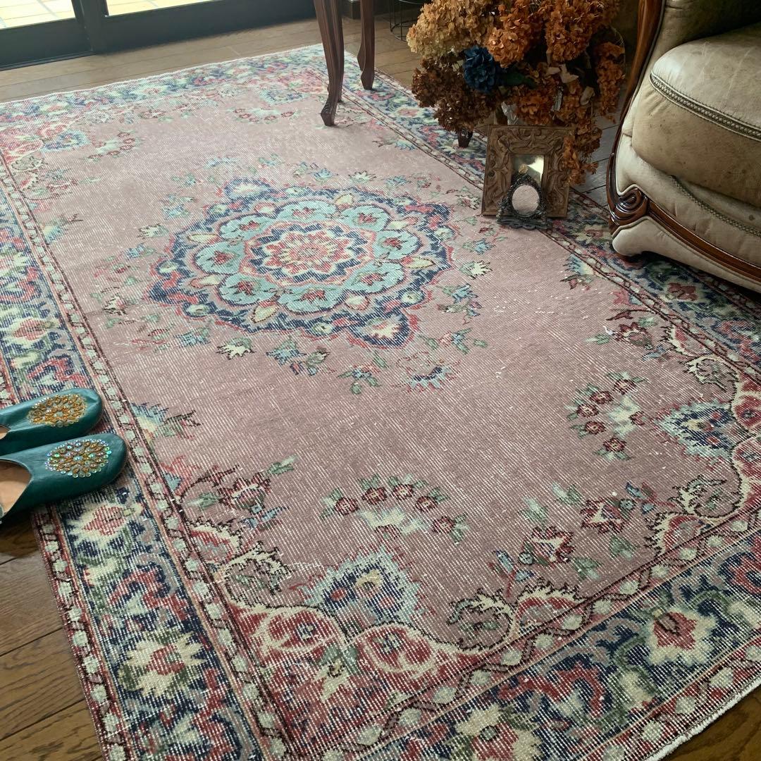 トルコヴィンテージラグ　モーブピンク　214 ×125 フラワー　メダリオン