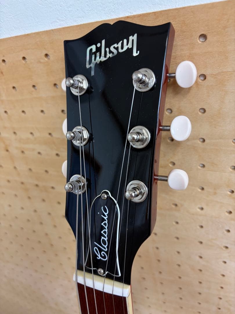2012年製　Gibson SG Classic 極上美品ハードケース付き