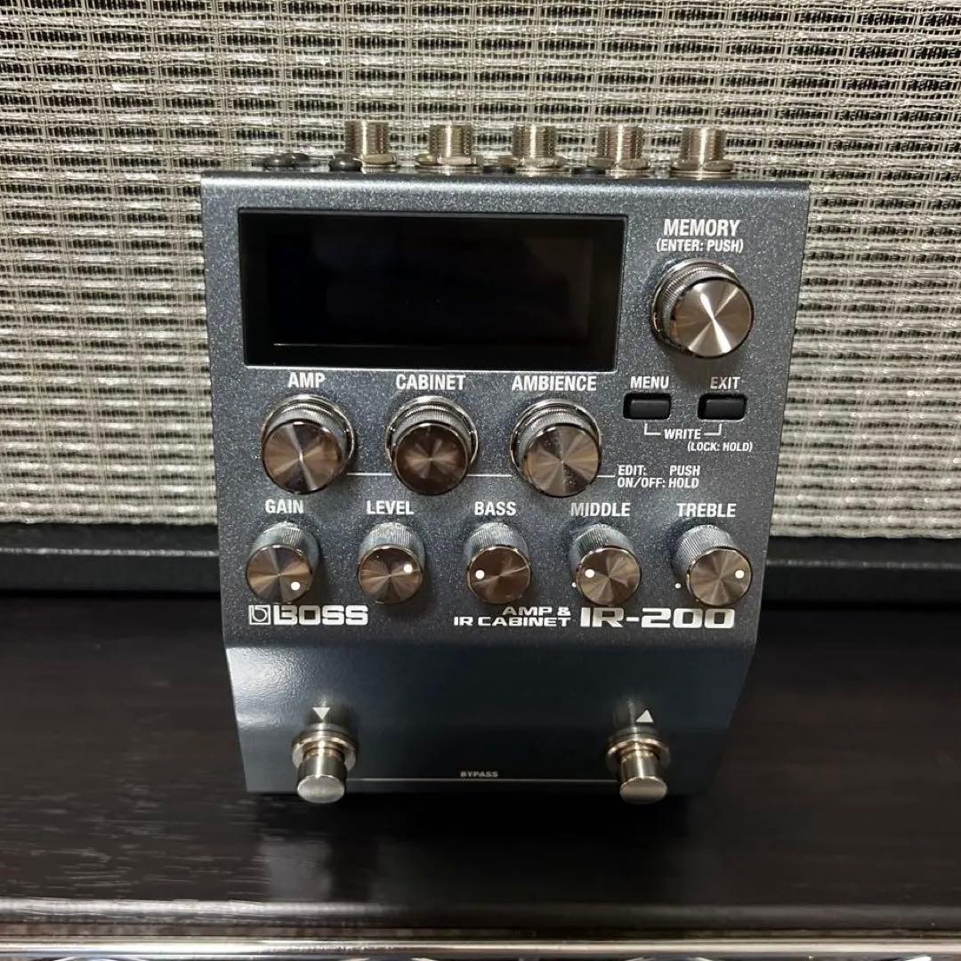 BOSS IR-200 アンプ／キャビネットシミュレーター