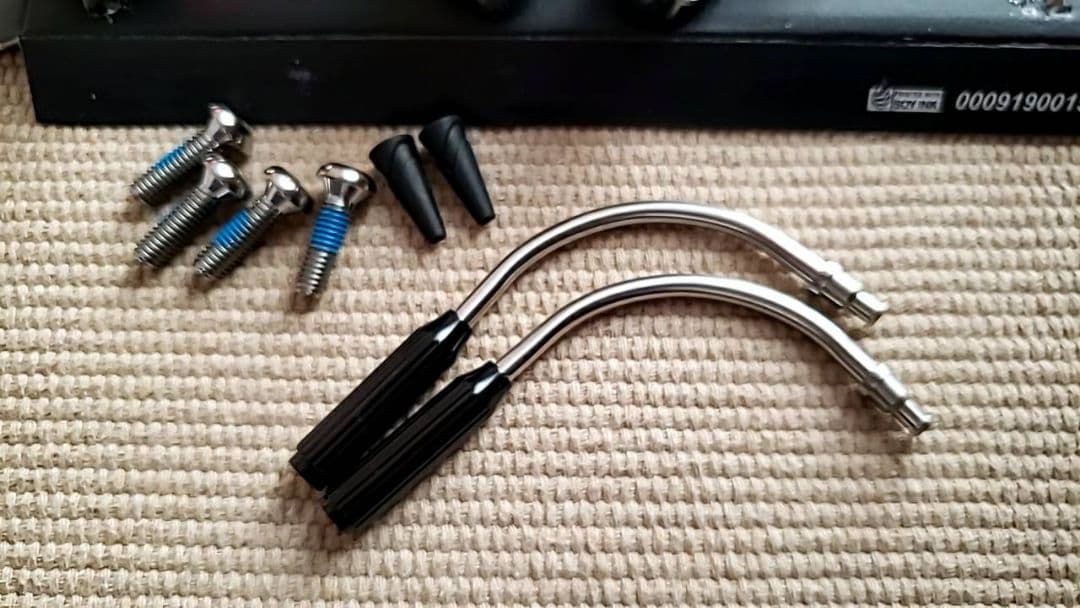 TRP　Mini-V ミニVブレーキ（赤）新品未使用ジャンク品