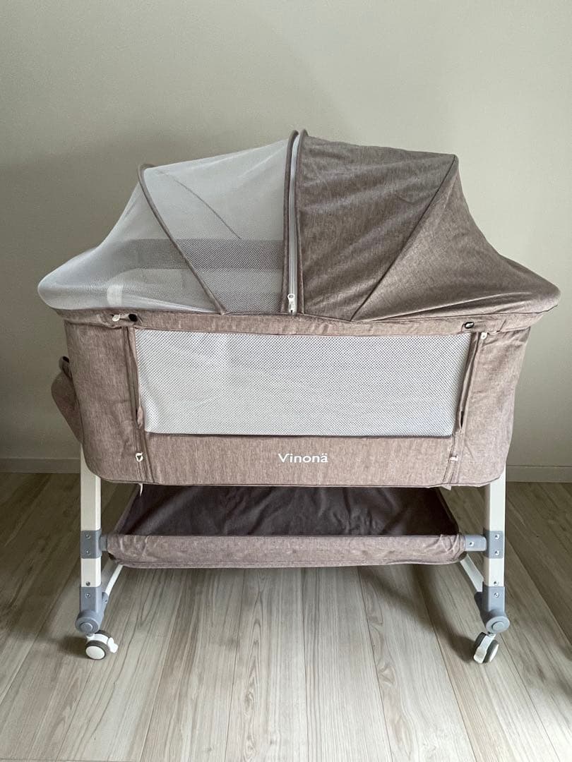 Vinona メッシュサイド ベビーベッド