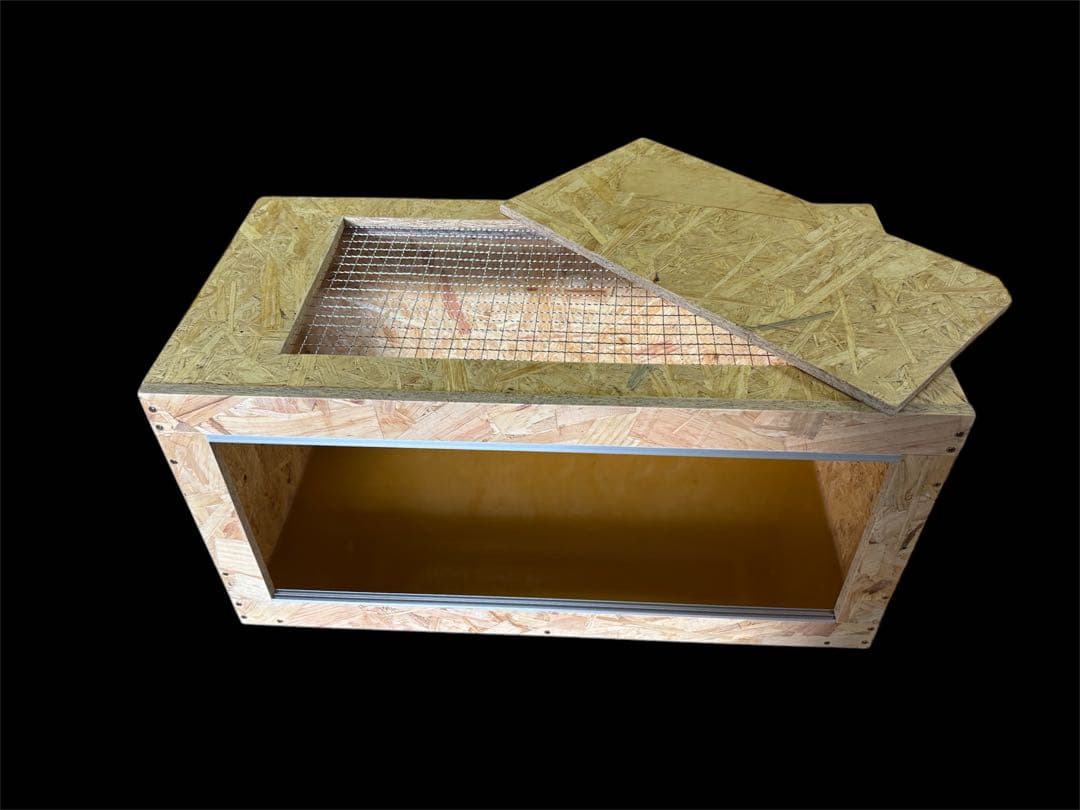 爬虫類ケージ　50×30×25②台　ストッパー付属　付木、配線穴なし　天固　全コ