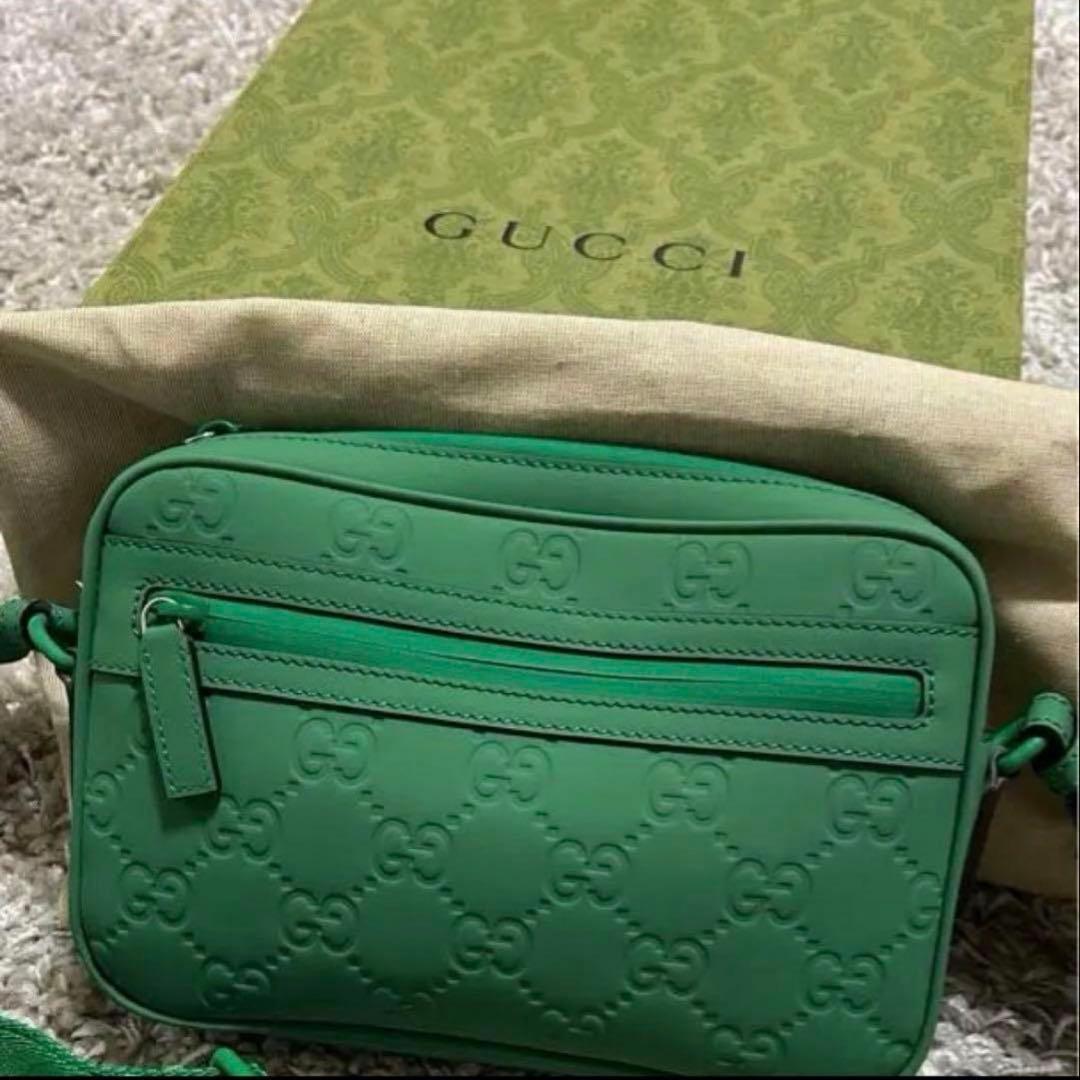 【未使用に近い】GUCCI ラバーエフェクトクロス　バック