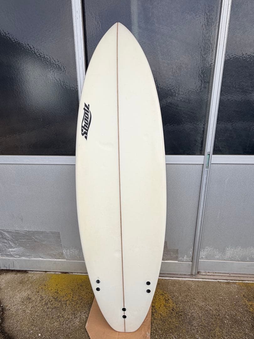 shootz シューツ サーフボード 6'4 ミッドレングス